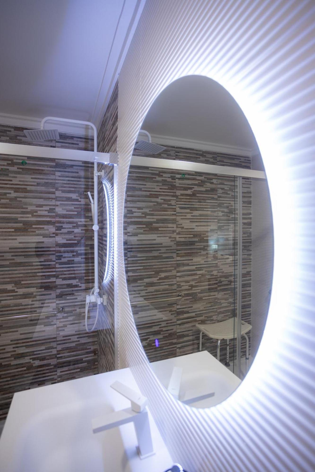 L&G Apartments Bahia Suite Alicante Exterior photo